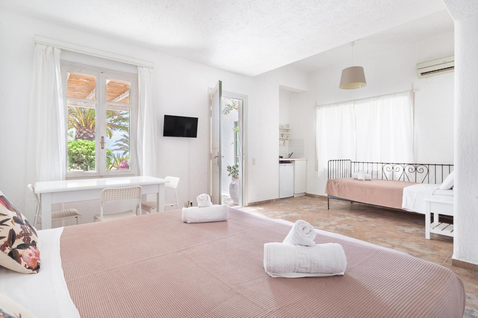 Fos Apartments Mykonos Agios Ioannis Diakoftis Buitenkant foto